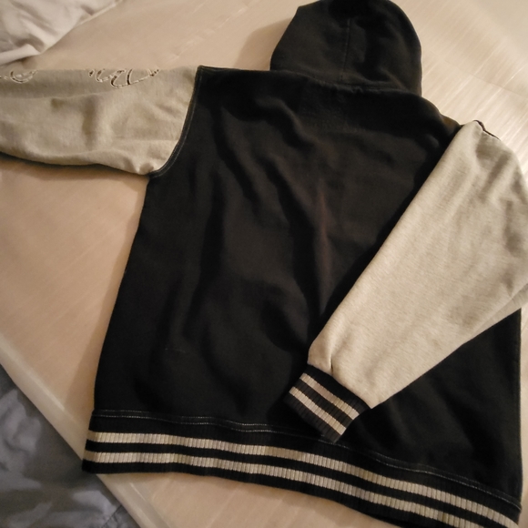 Biggie Brand Hoodie - Picture 5 of 5